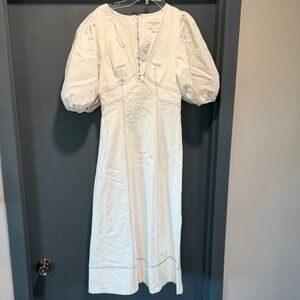 Elegant White Wedding Dress